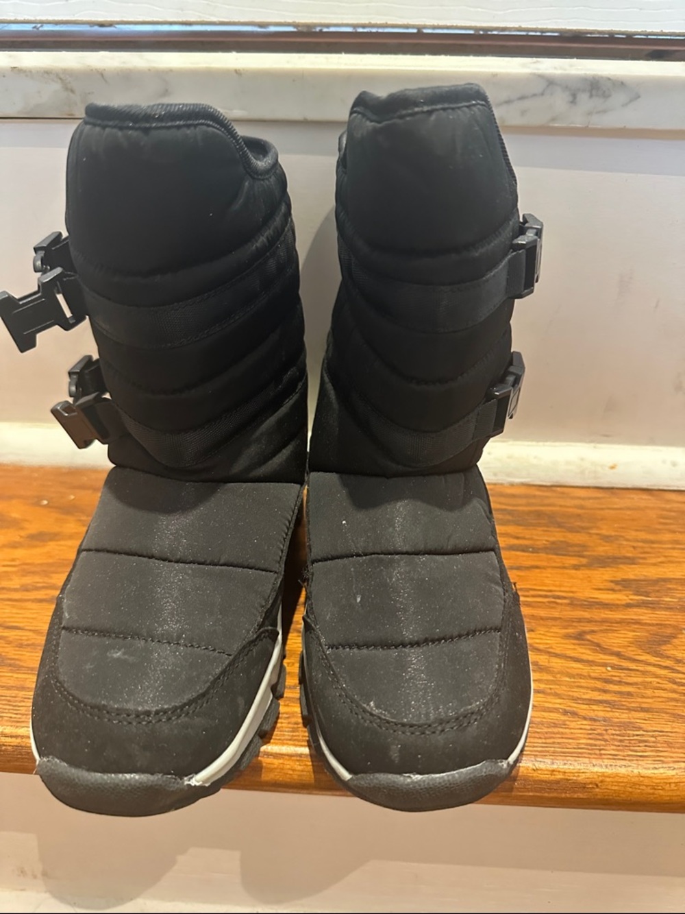 Black Quilted Winter Boots with Buckle Straps